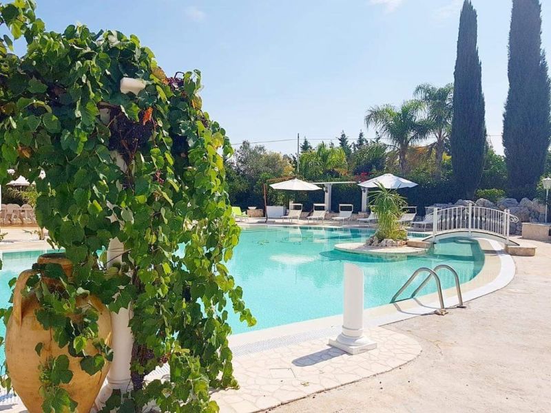 Piscina All'Ombra Del Carrubo