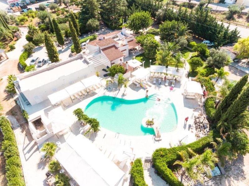 Piscina All'Ombra Del Carrubo